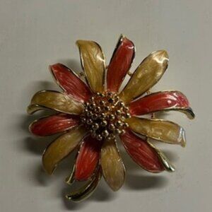 Vintage Art Deco Pink and Ivory and Gold Floral Brooch with Dimensional Petals